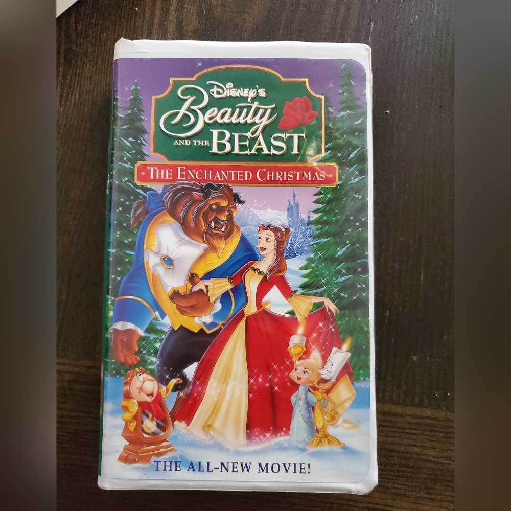 Beaty and the beast(The Enchanted Christmas) unopened rare fine